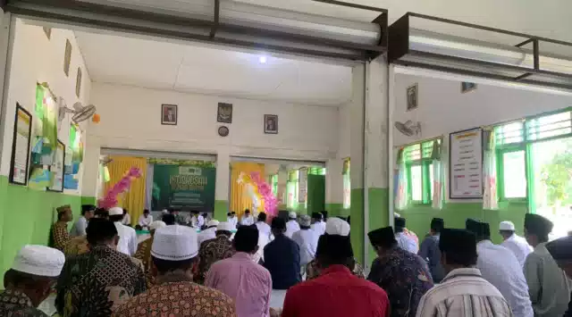 Lora Santri Madura Gelar Istighosah dan Dzikir Akbar Untuk Pemilu Damai 2024