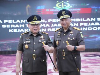 Dr R Narendra Jatna Resmi Dilantik Jadi Kajati Dki Jakarta