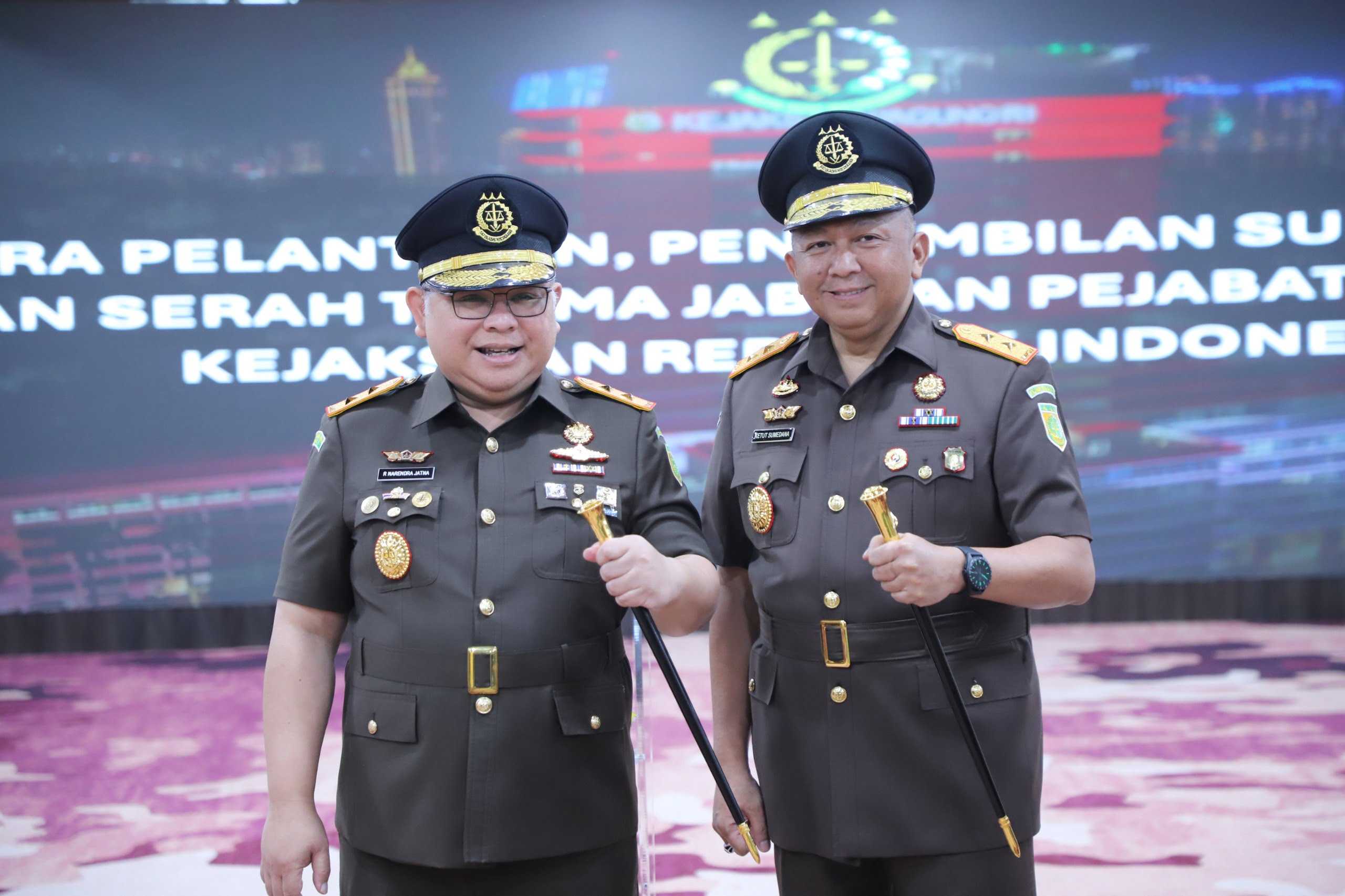 Dr R Narendra Jatna Resmi Dilantik Jadi Kajati DKI Jakarta