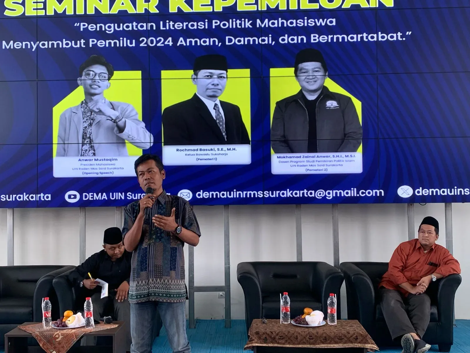 Jaga Persatuan Jelang Pemilu, DEMA UIN Surakarta Deklarasi Politik Damai I Harian Terbit