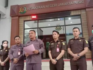 Kejari Jakpus Ringkus Empat Tersangka Dugaan Korupsi Pengadaan Lampu Jalan