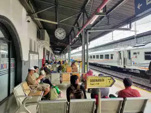 Kereta Api Jadi Moda Transportasi Angkutan Lebaran yang Paling Diminati, KAI Daop 1 Jakarta Ucapkan Terima kasih