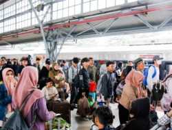 Sebanyak 344 Perjalanan KA Tambahan dari Stasiun Gambir dan Pasar Senen Untuk Angkutan Lebaran q445 H/2024 Masih Tersedia