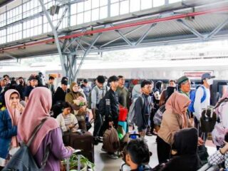 Periode Angkutan Lebaran 2024 Kai Daop 1 Jakarta Sebut Lebih Dari 312 Ribu Tiket Kereta Terjual