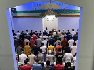 Kejar Malam Lailatul Qadar, Warga Binaan Lapas Cirebon Semakin Giat Beribadah