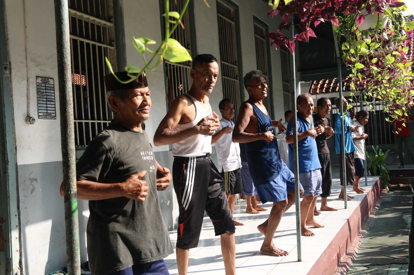 Lapas Cirebon Ikuti Rehabilitasi Medik WBP Lansia Senam Super SEFT dan Mindfulness