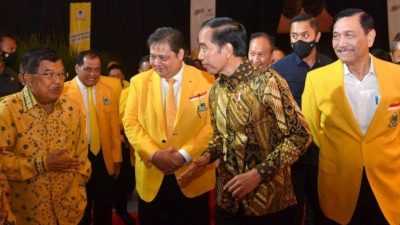 Presiden Jokowi dan Gibran Kembali Menguat Masuk Brusa Calon Ketua Umum Partai Golkar
