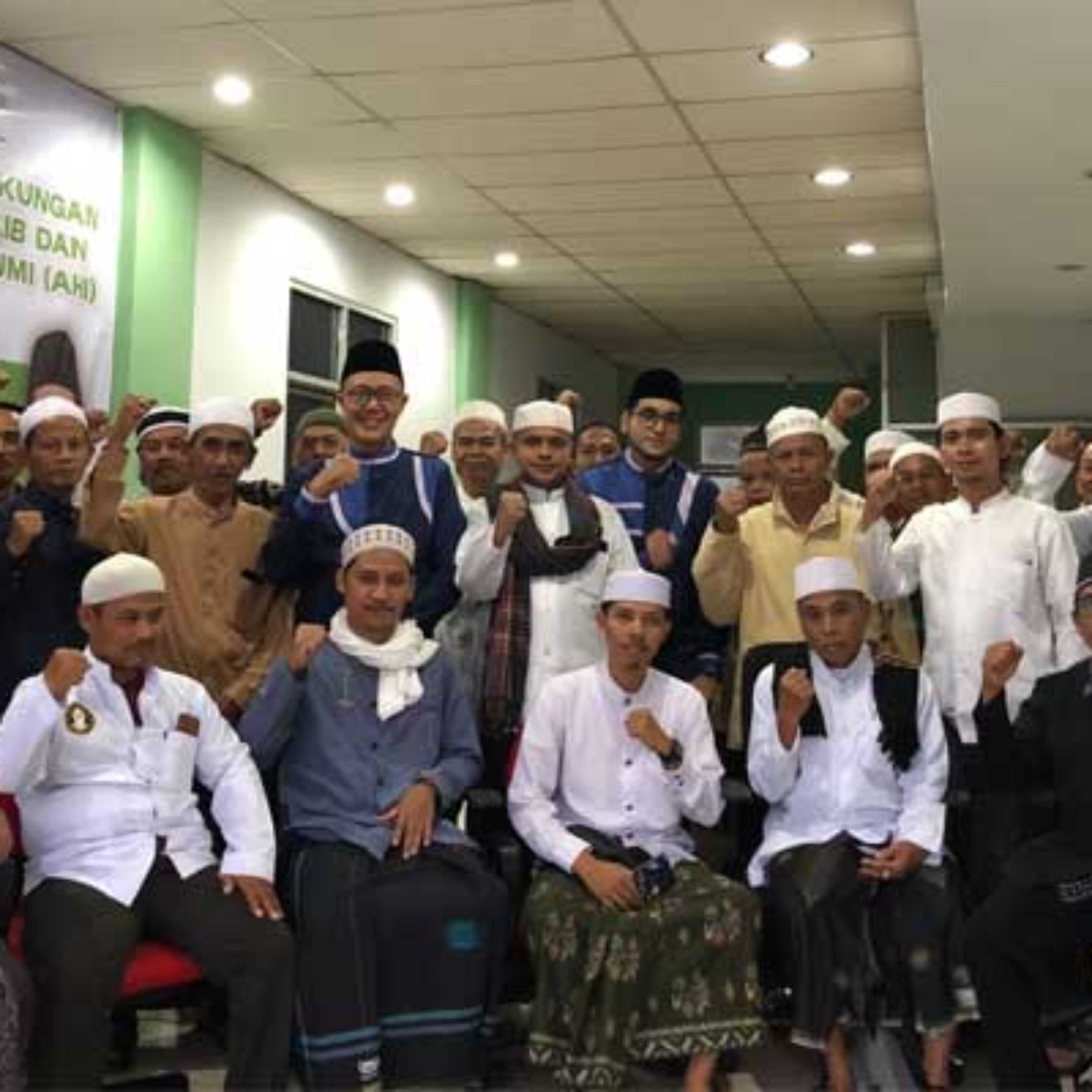 Dikenal Dekat Tokoh Agama, Ulama dan Habib Deklarasi Dukung Ayep Zaki-Bobby I Harian Terbit