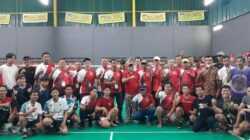 Tim Ngopi Bareng Haji Kholid Gelar Turnamen Badminton, Ada Belasan Juta, Doorpize dan Paket Sembako I Harian Terbit