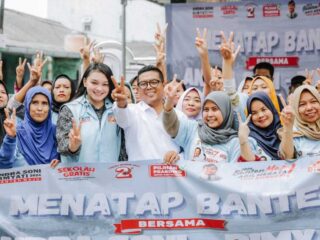 Andra Soni Blusukan Di Kota Tangerang Dan Tangsel Bareng Relawan Bison