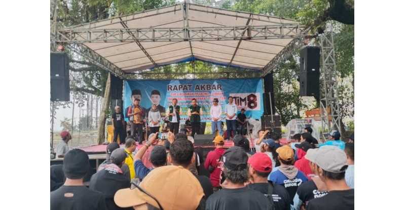 Deklarasi Tim 8 Bersama Masyarakat Tepi Hutan Lamongan 1 Deklarasi Tim 8 Bersama Masyarakat Tepi Hutan Lamongan