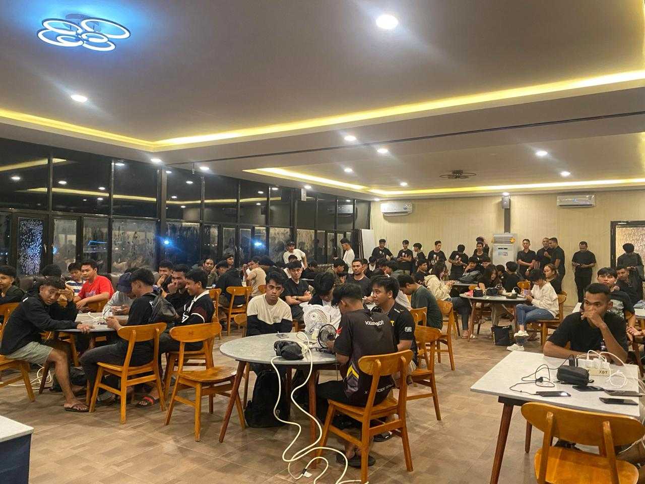 Calon Wakil Gubernur Maluku Utara Asrul Rasyid Komitmen Fokus Kembangkan Esports 1 Calon Wakil Gubernur Maluku Utara Asrul Rasyid Komitmen Fokus Kembangkan Esports
