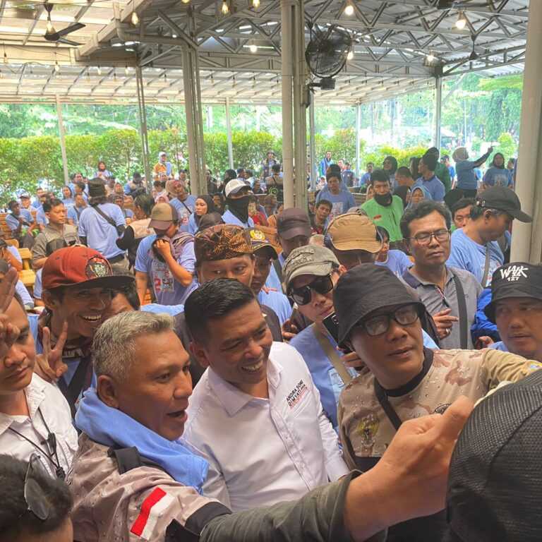 Pengemudi Ojol Tangerang Raya Dukung Andra Soni