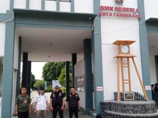 Aktivis Banten Meninta Kpk Audit Anggaran Dana Bos Sekolah Smkn 4 Tangerang Kota