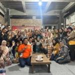 Relawan Dan Warga Pendukung Mas Pram - Bang Doel Gotong Royong Gelar Tasyakuran Di Condet Balekambang