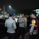 Kapolres Metro Bekasi Pantau Langsung Pos Pengamanan Nataru Di Gedung Juang Tambun