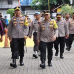 Kapolres Dan Ketua Tim Supervisi Ops Lilin Mabes Polri, Cek Pos Pelayanan Operasi Lilin Jaya 2024