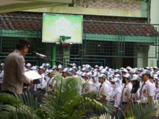 Sampaikan Pesan Kamtibmas, Polri Ajak Pelajar Hindari Pengaruh Negatif Medsos