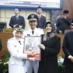 Sertijab Bupati Pandeglang, Dewi - Iing Berkomitmen Wujudkan Pembangunan Berkelanjutan