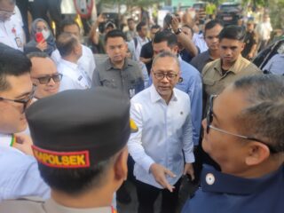 Menko Pangan Ri Tinjau Pasar Johar Baru, Harga Cabai Sentuh Rp 120 Ribu Per Kg