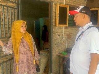 Dituding Jualan Barang Haram, Begini Kata Endang Gustina Pemilik Toko Baju