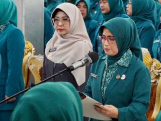 Bupati Pandeglang,R.dewi Lantik Pengurus Pkk Dan Posyandu