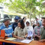 Wamenpar Ri Kunjungi Pantai Pandan Carita Pandeglang