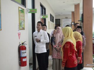 Pastikan Layanan Kesehatan Berjalan Optimal, Wabup Iing Pantau Puskesmas Bojong Dan Puskesmas Munjul