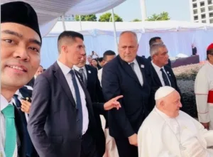 Kang Gugun Sampaikan Duka Mendalam Atas Wafatnya Paus Fransiskus 3 Kang Gugun Sampaikan Duka Mendalam Atas Wafatnya Paus Fransiskus