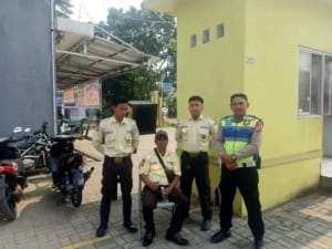 Polsek Cibadak Polres Lebak Laksanakan Patroli Dialogis Dan Sambang Di Desa Bojong Leles 3 Polsek Cibadak Polres Lebak Laksanakan Patroli Dialogis Dan Sambang Di Desa Bojong Leles