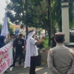 Dinilai Agak Laen, Rpm Gruduk Kantor Dinas Pupr Dan Desak Bupati Lebak Turun Tangan