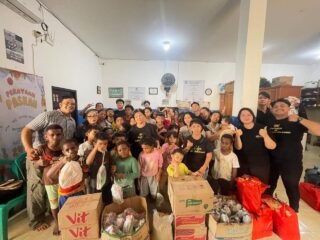 Gereja Khc Cipondoh Makmur Sambangi Panti Asuhan Kasih Anugerah