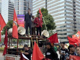 Tolak Proyek Fsru Sidakarya, Lmnd Desak Transisi Energi Yang Berkeadilan