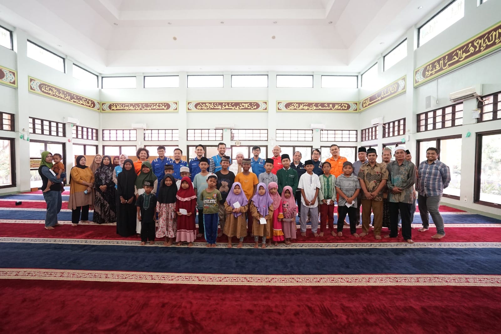 Dari Energi Untuk Negeri, Tebarkan Senyum Lewat Santunan Anak Yatim 1 Dari Energi Untuk Negeri, Tebarkan Senyum Lewat Santunan Anak Yatim