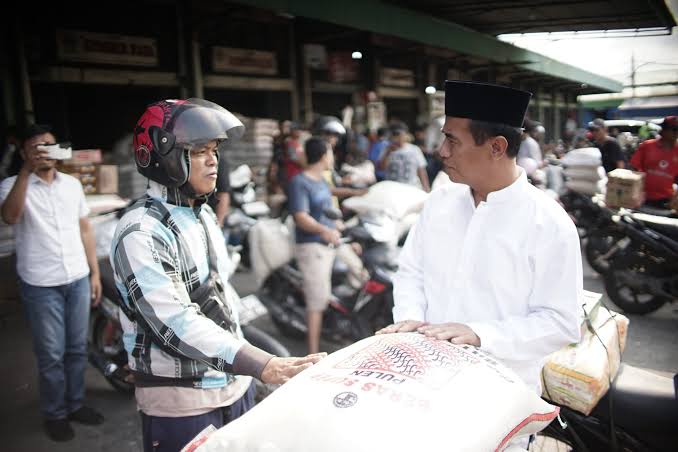 Bongkar Mafia Pangan Di Cipinang, Ketua Umum Gerak 08 Apresiasi Langkah Menteri Pertanian 1 Bongkar Mafia Pangan Di Cipinang, Ketua Umum Gerak 08 Apresiasi Langkah Menteri Pertanian