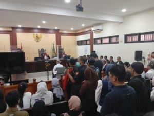 Kacau, Dugaan Pemalsuan Dokumen Tanah Charlie Chandra Kisruh Merusak Marwah Pengadilan 2 Kacau, Dugaan Pemalsuan Dokumen Tanah Charlie Chandra Kisruh Merusak Marwah Pengadilan
