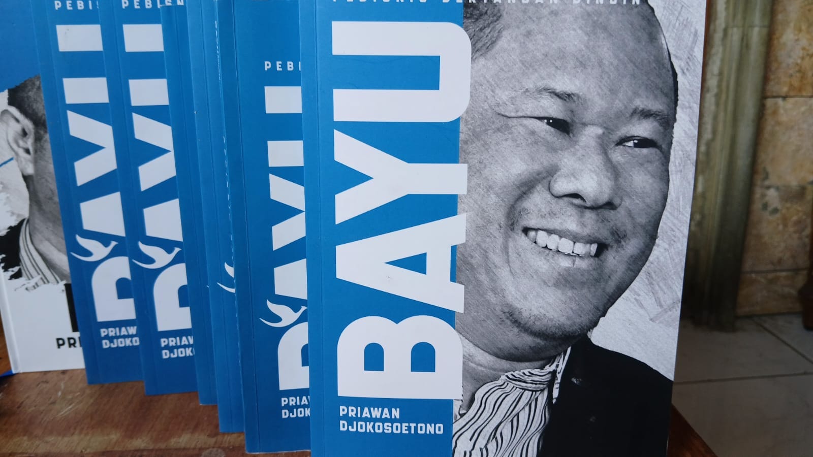 Gawat, Timses Prabowo Gibran Belum Lunasi Biaya Penulisan Buku Biografinya 1 Gawat, Timses Prabowo Gibran Belum Lunasi Biaya Penulisan Buku Biografinya