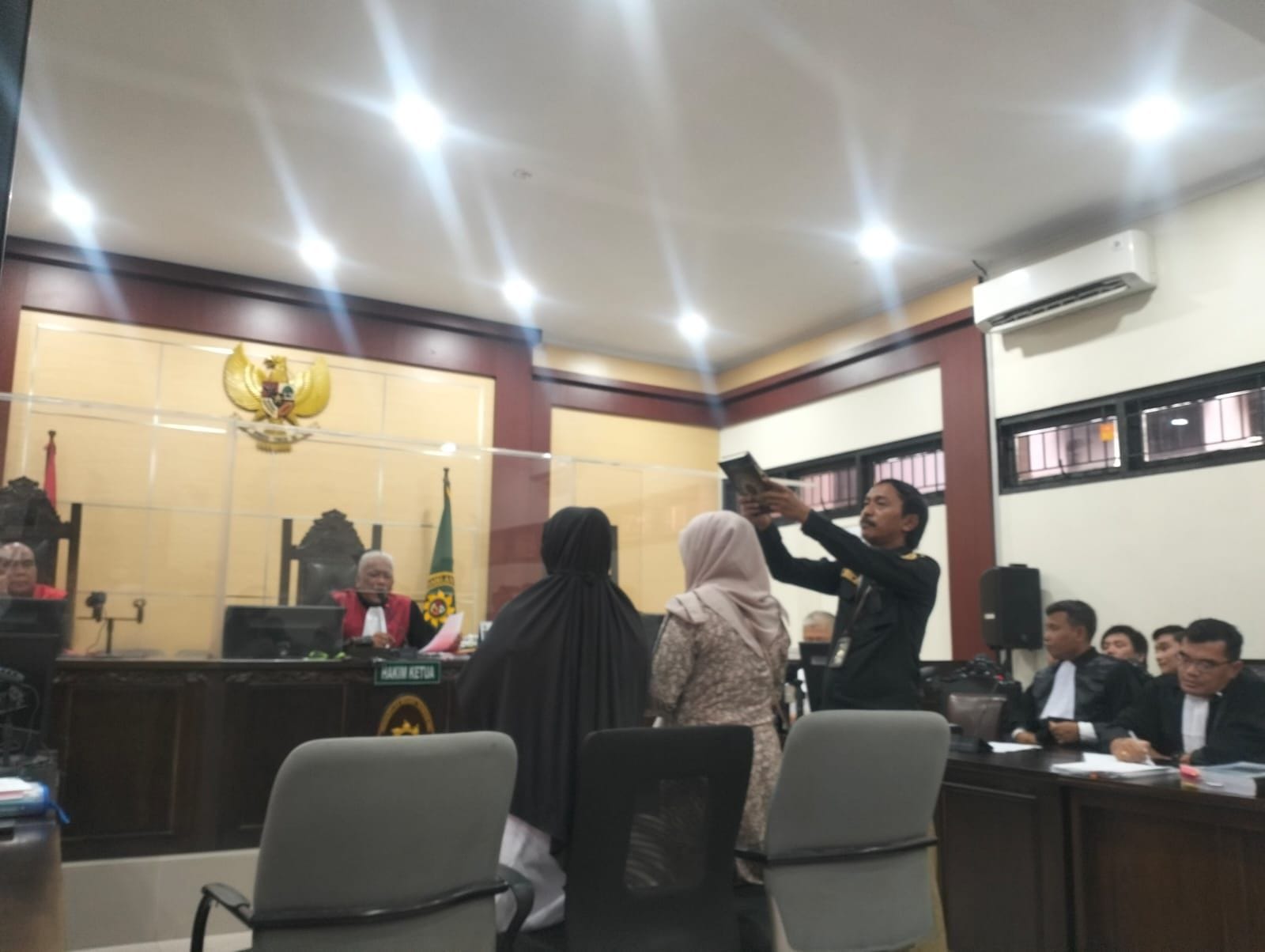 Kawal Terus, Saksi Terdakwa Charlie Chandra Pastikan Tanah Tersebut Milik The Pit Nio 1 Kawal Terus, Saksi Terdakwa Charlie Chandra Pastikan Tanah Tersebut Milik The Pit Nio