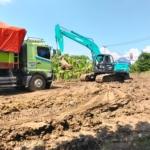 Meski Disegel Polisi Militer, Galian C Di Depan Tol Rangkasbitung Masih Beroprasi