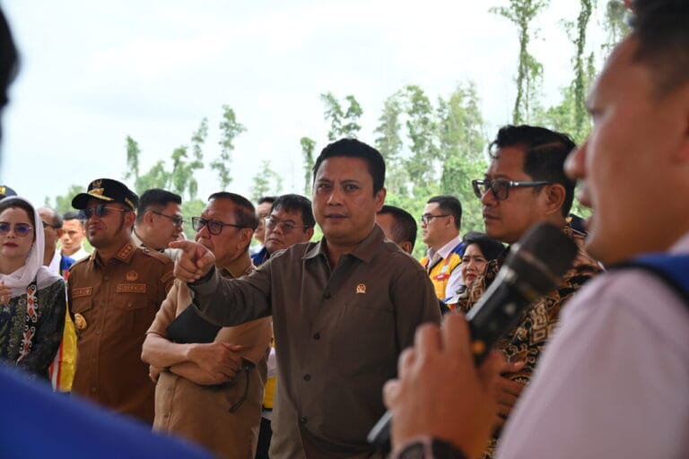 Komisi V Dpr Ri Tinjau Pembangunan Infrastruktur Di Ikn 1 Komisi V Dpr Ri Tinjau Pembangunan Infrastruktur Di Ikn