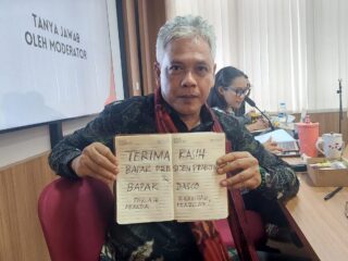 Abolisi Dan Amnesti: Tolok Ukur Demokrasi Indonesia Dari Sudut Akademisi Dan Suara Publik Di Fgd
