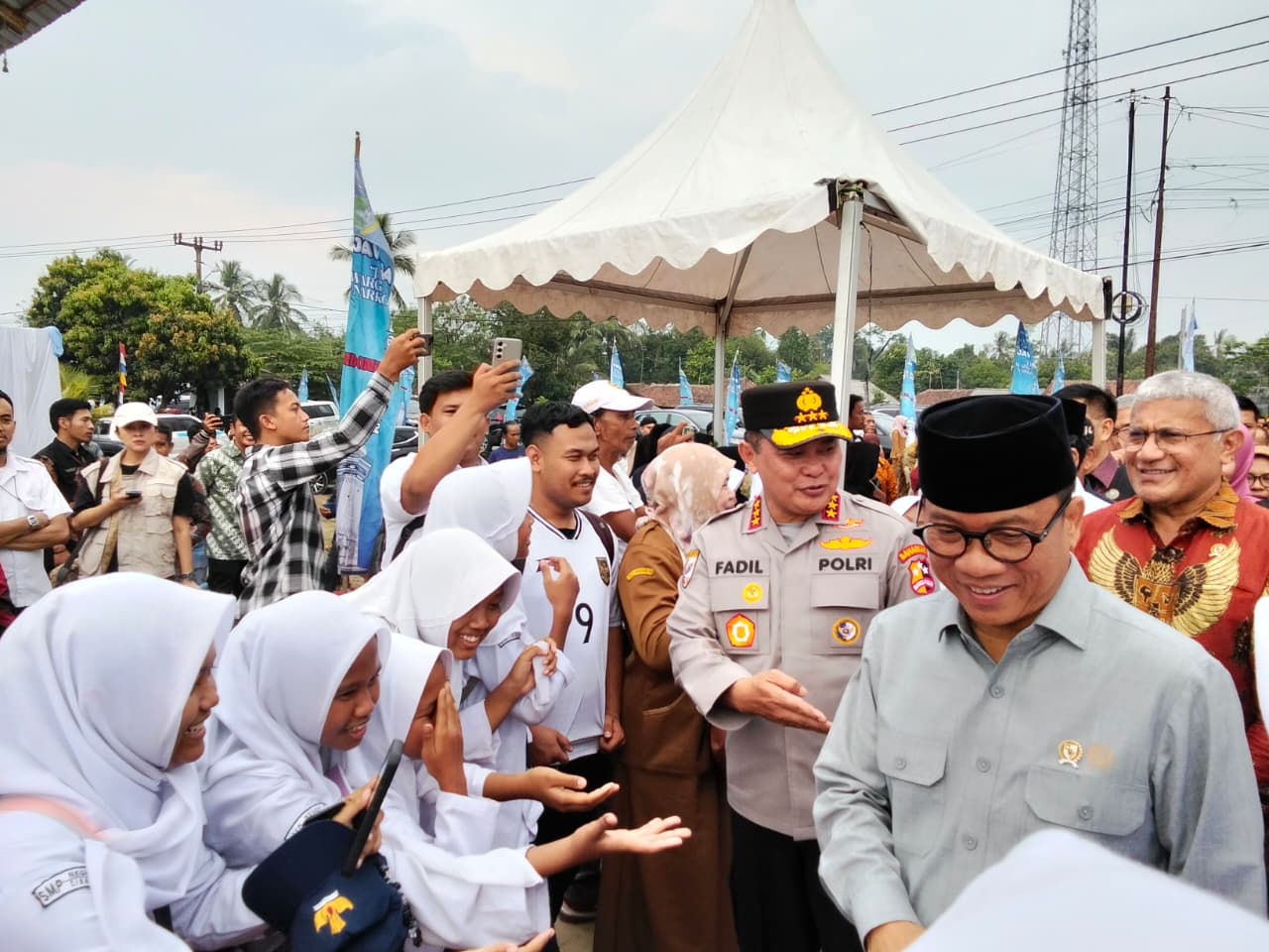 Banten Bersinar, Pejabat Tinggi Negara Kunjungi Kabupaten Lebak 1 Banten Bersinar, Pejabat Tinggi Negara Kunjungi Kabupaten Lebak