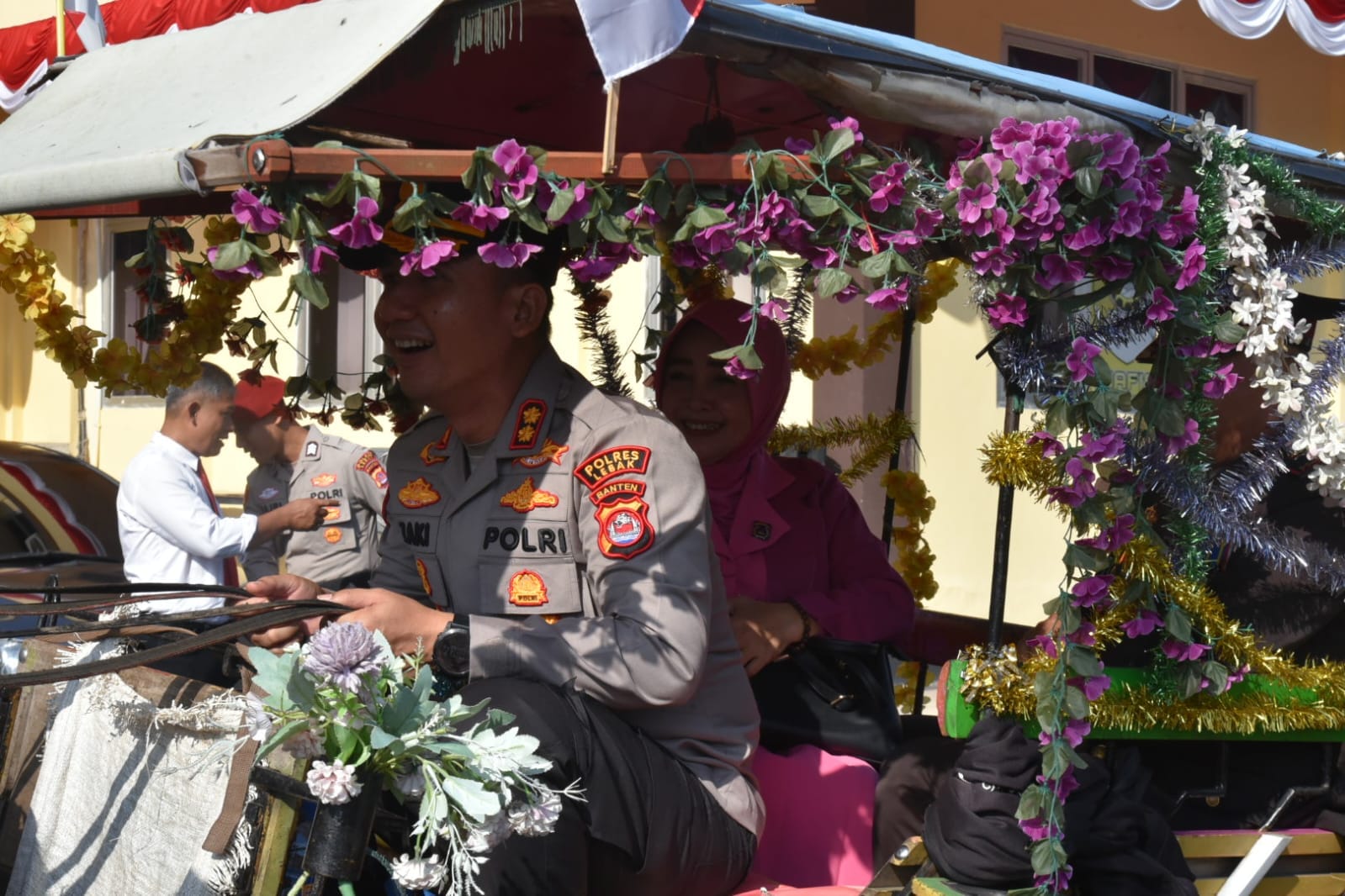 Naik Delman Istimewa, Kapolres Lebak Lepas 13 Personel 1 Naik Delman Istimewa, Kapolres Lebak Lepas 13 Personel
