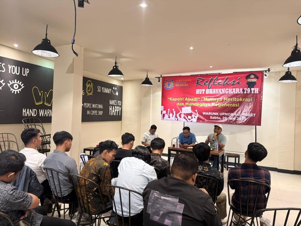 Ojol Meninggal Saat Demo, Presiden Diminta Copot Kapolri 1 Ojol Meninggal Saat Demo, Presiden Diminta Copot Kapolri