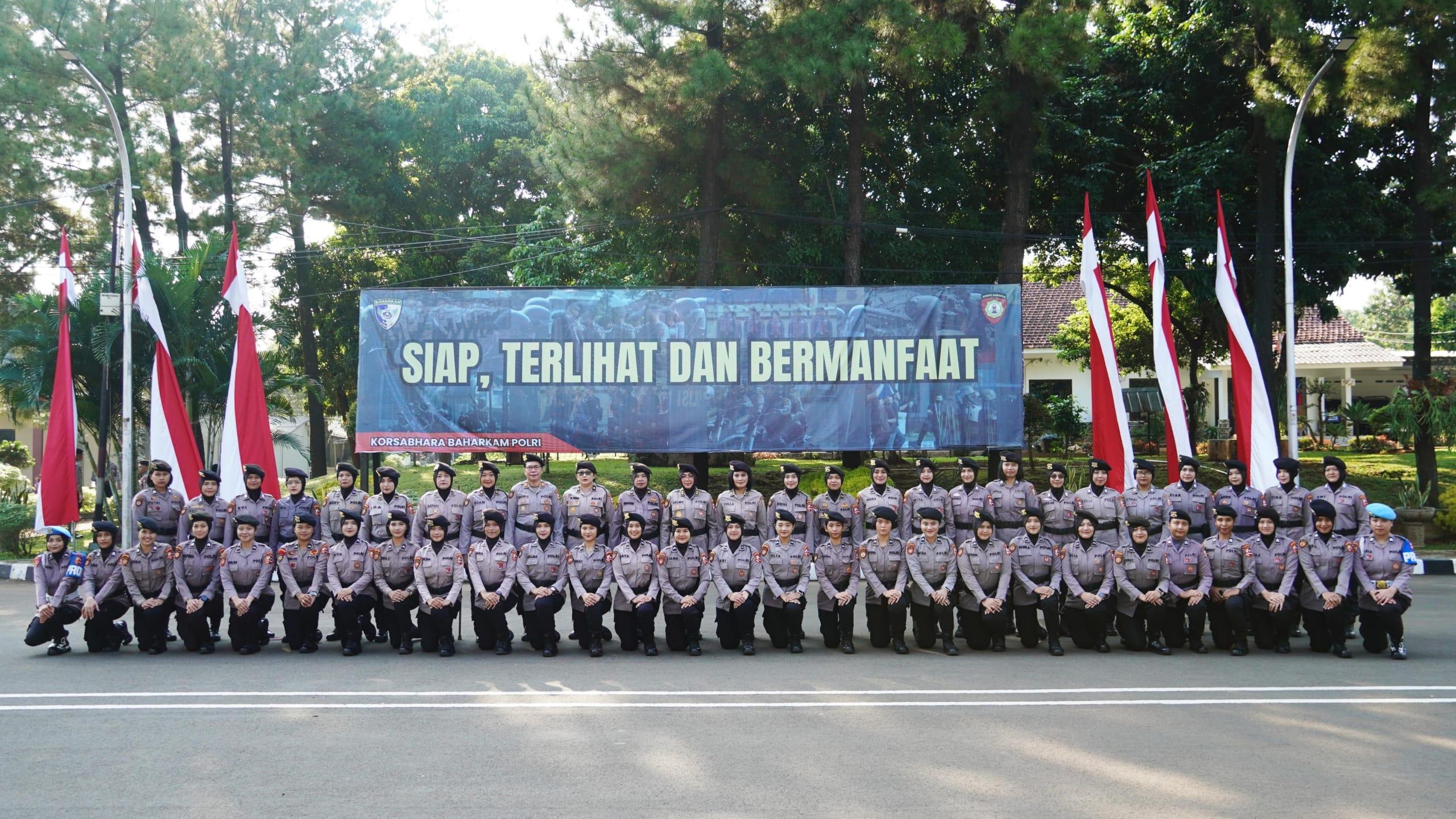 Peringati Hari Jadi Ke-77, Polwan Gelar Doa Bersama Dan Pembekalan Profesionalisme 1 Peringati Hari Jadi Ke-77, Polwan Gelar Doa Bersama Dan Pembekalan Profesionalisme