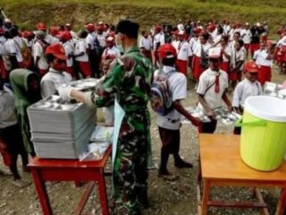 Sekolah Terus Berharap, Mbg Berbasis Dapur Sekolah