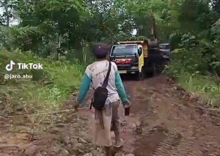 Chaos, Ucapan Kades Panggarangan Di Tiktok Dinilai Lecehkan Pers Dan Lsm 1 Chaos, Ucapan Kades Panggarangan Di Tiktok Dinilai Lecehkan Pers Dan Lsm