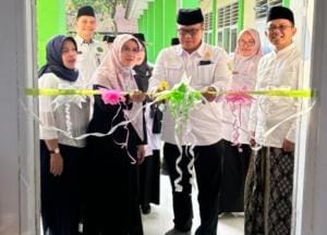 Kepala Kanwil Kemenag Jabar Resmikan Ponpes Mumtaz Mizani Subang 5 Kepala Kanwil Kemenag Jabar Resmikan Ponpes Mumtaz Mizani Subang