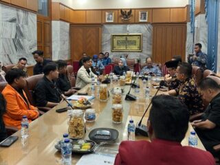Audiensi Dengan Bupati, Bem Banten Bersatu Desak Pemkab Serang Transparan Dan Tangani Pengangguran