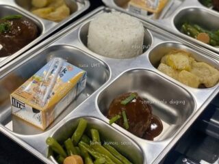 Selain Dari Puskesmas, Babinsa Dan Babinkamtibmas Juga Hadir Pada Uji Coba Dapur Sekolah Di Sdn 01 Menteng